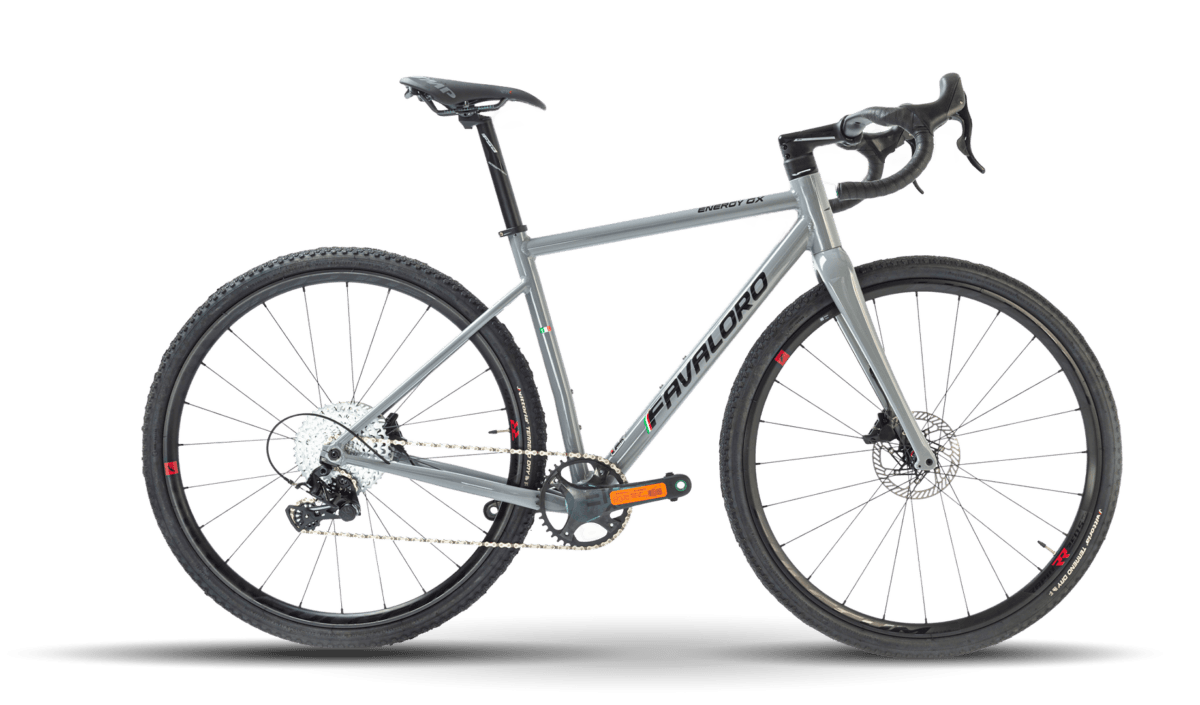 bike gravel modello energy gx grigia vista laterale