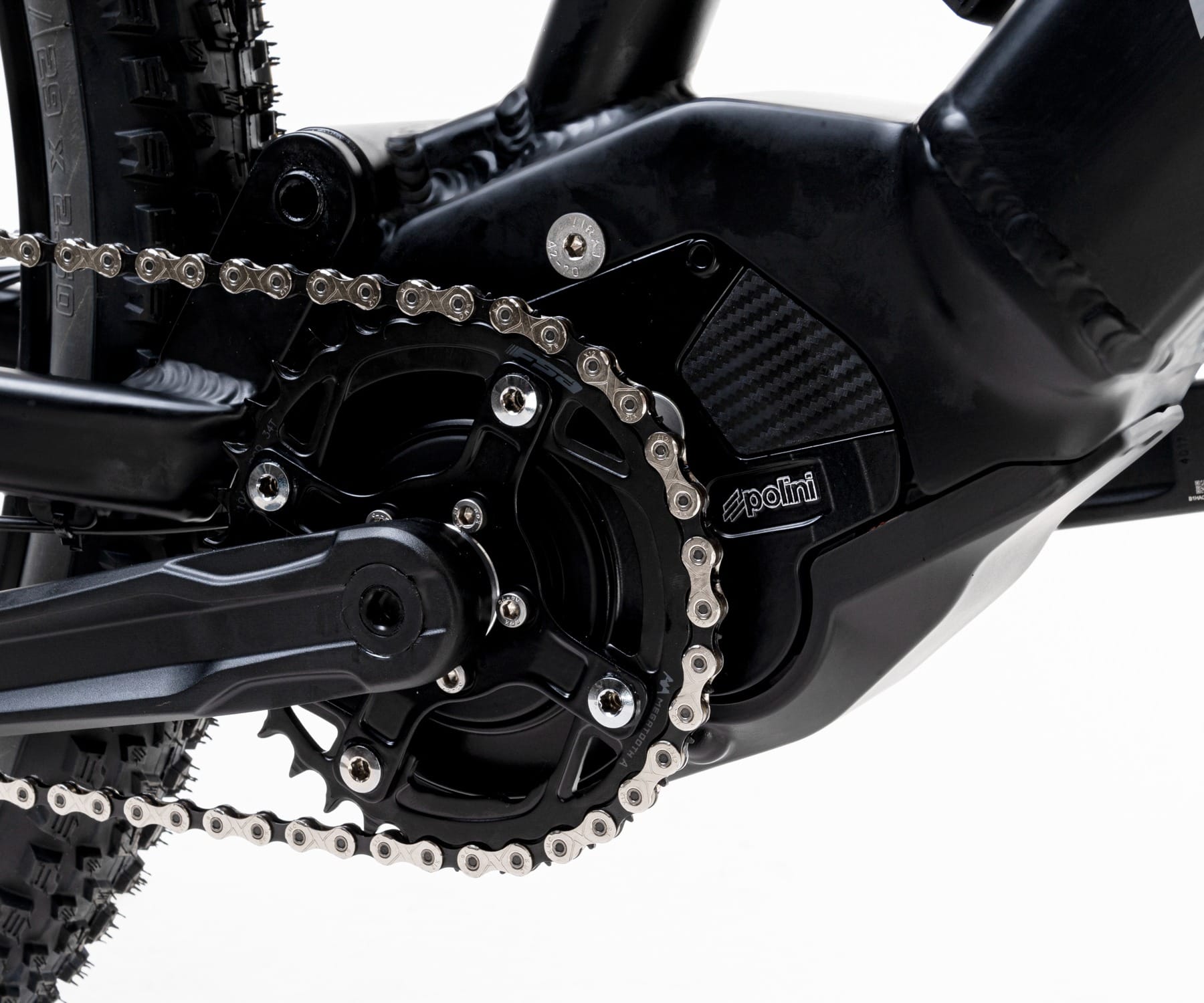 ebike mtb modello venom 720 nera dettaglio zona del movimento centrale e motore Polini